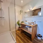 Apartment Tropikalny Bali Parking 8 Minut Od Alei Czestochowa