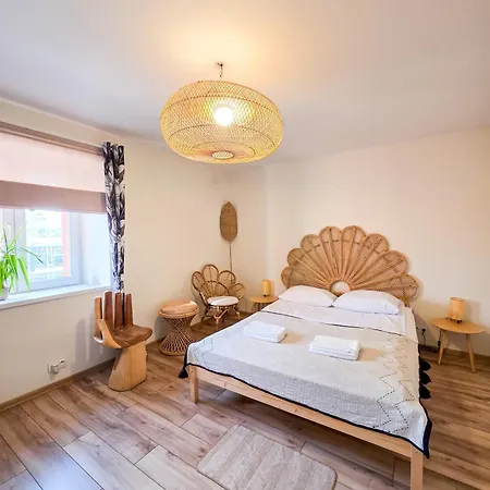 Tropikalny Bali Parking 8 Minut Od Alei Apartmán Čenstochová