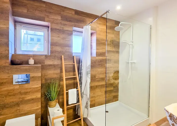 Tropikalny Bali Parking 8 Minut Od Alei * Čenstochová